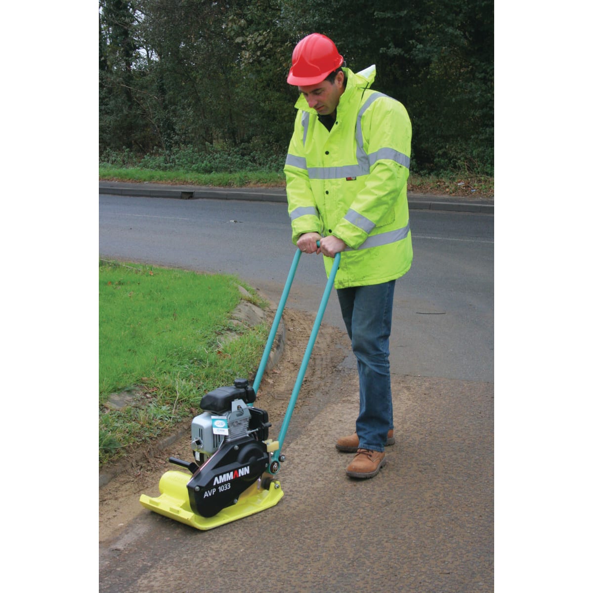 Mini wacker deals plate hire