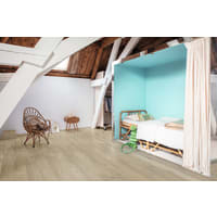 Quick-Step Impressive Soft Oak Medium 8mm Laminate Flooring