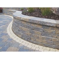 Tobermore Secura Lite Mortar Free Retaining Wall Bracken