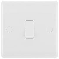 BG 800 Series 20A Intermediate Light Switch White Moulded Round Edge