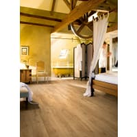 Quick-Step Impressive Ultra Classic Oak Natural Laminate Flooring 
