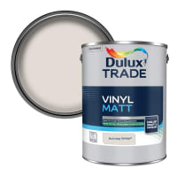 Dulux Trade Vinyl Matt Emulsion Paint 5L Nutmeg White