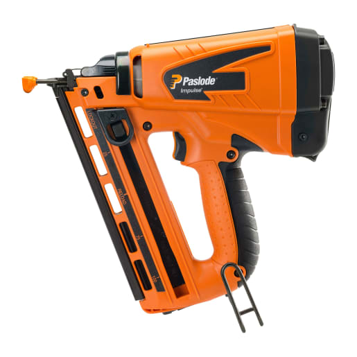 Paslode F16 IM65A 7.4V 2.1Ah Lithium-Ion Battery Cordless Gas Finishing Nailer