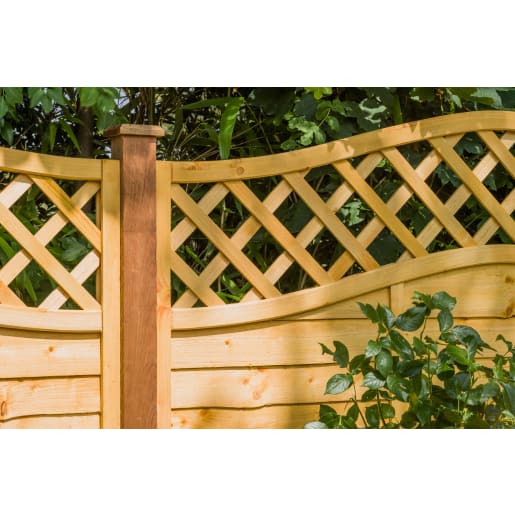 Grange Superior Lap Lattice Top Fence Panel 1 8 X 1 8m