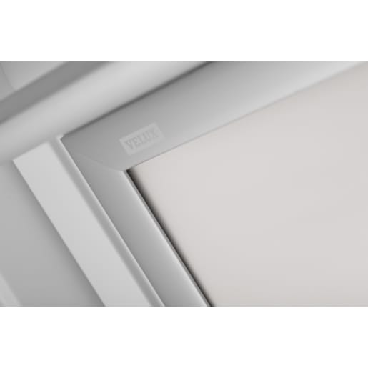 VELUX Solar Blackout Blind For Roof Windows 114x118cm until 2014 White
