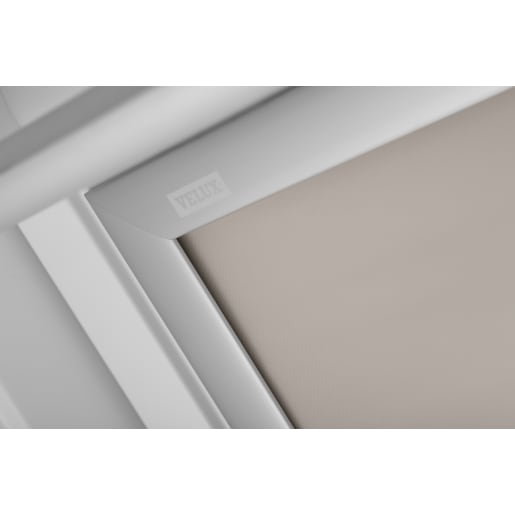 VELUX Manual Blackout Blind 55 x 98cm from 2014 Beige