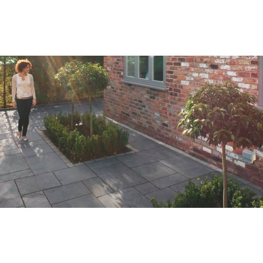 Marshalls Limestone Aluri Paving Slab 560 x 560 x 22mm 19.49m² Charcoal