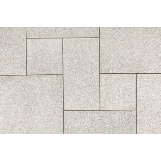 Marshalls Fairstone Granite Eclipse Paving 606 x 606 x 25mm 18.18m²