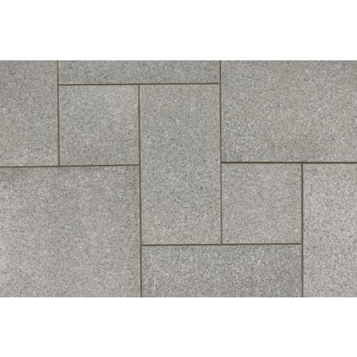 Marshalls Fairstone Sawn Granite Eclipse Setts Project Pack 8.04m² Dark Pack of 180