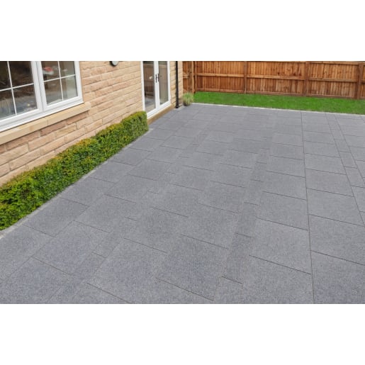 Marshalls Argent Smooth Paving 600 x 600 x 38mm 9m² Luna Pack of 25