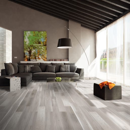 Basix 14mm Engineered Wood Floor 1-Strip Silver Oak 130X1092mm 0.99m²