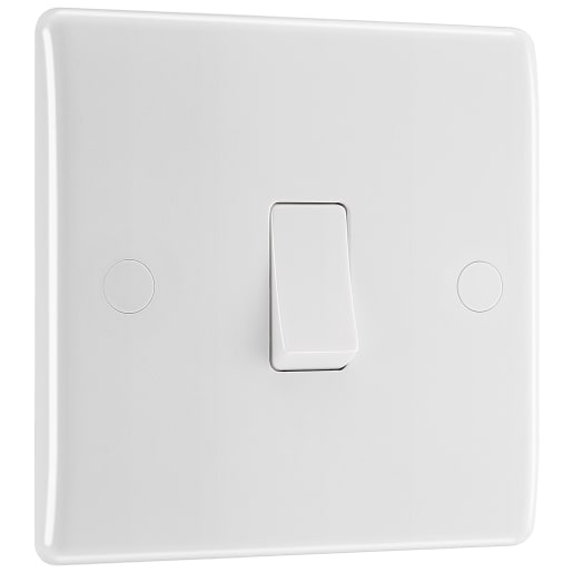 BG 800 Series 20A Intermediate Light Switch White Moulded Round Edge