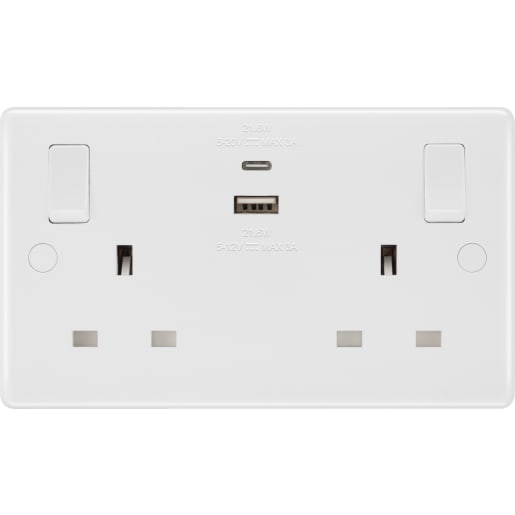 BG Nexus 800 Series 13A Double Switched Socket USB A&C 22W White