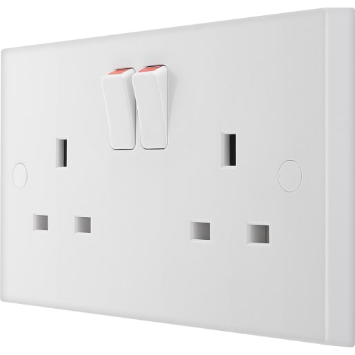 BG Nexus 900 13A Double Switched Socket Square Edge White Moulded