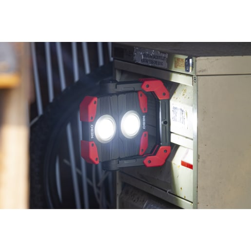 NEBO Omni 2k Rechargeable 2000lm Worklight