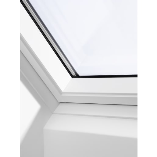 VELUX GGL Centre Pivot Roof Window White Painted 134 x 140cm