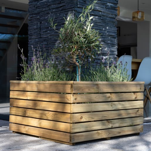 Forest linear Corner Planter 440 x 800 x 800mm