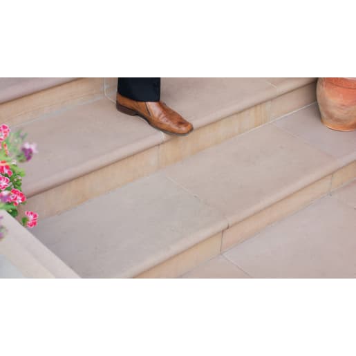 Marshalls Fairstone Sawn Versuro Steps Kit Pack 12.6lm Golden Sand