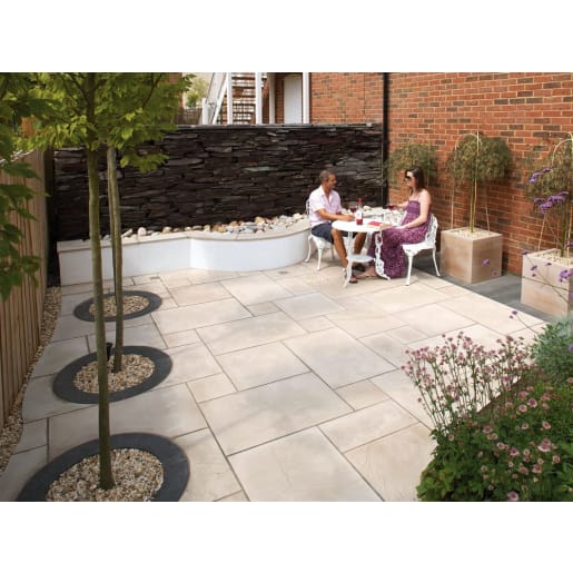 Marshalls Fairstone Sawn Versuro Jumbo Paving 1210 x 1210 x 22mm 11.71m² Caramel Cream