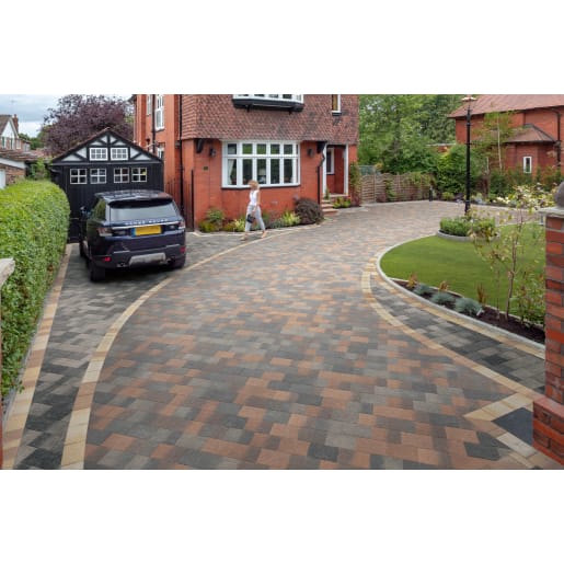 Marshalls Drivesett Coppice 240 x 160 x 50mm 9.6m² Cedar Blend