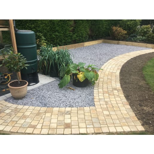 Natural Paving Weathered Cobbles 100 x 100mm Pack 6m² Calico