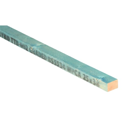 FSC Treated Sawn Roofing Batten 25 x 38mm BS5534