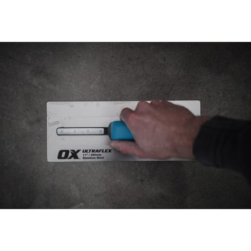 OX Pro UltraFlex Finishing Trowel 280 x 110mm (11in)